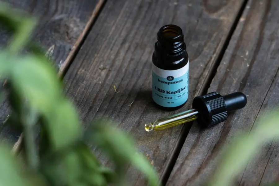 Bruselas vuelve a frenar expedientes de CBD como alimento nuevo